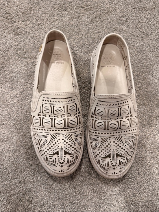 Tory Burch Shoes - Tory Burch Roselle White Laser Cut Leather Slip On Sneakers Size 8.5M